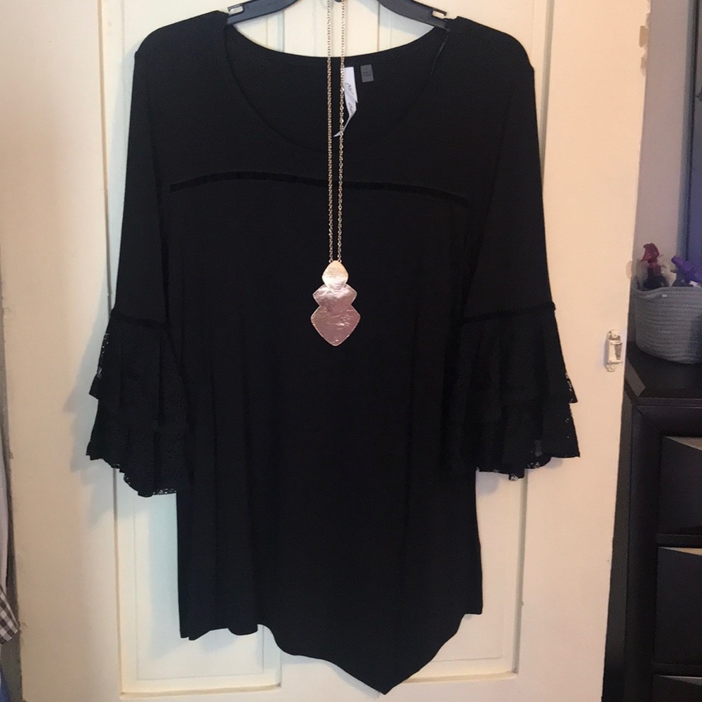 Black shirt